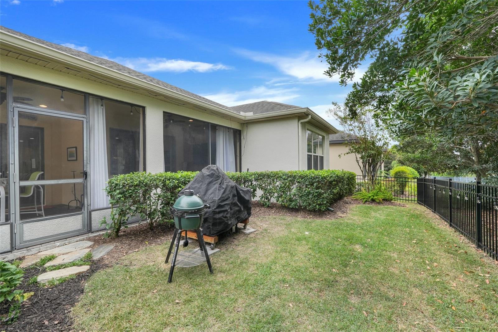 Image 35 of 51 For 1038 Timbervale Trail