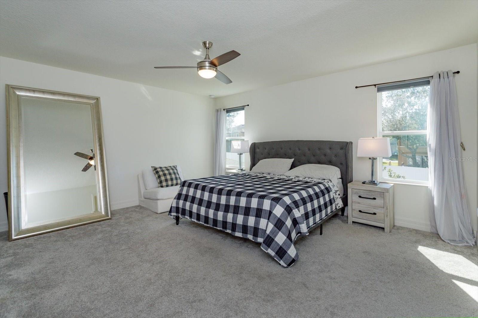 Image 13 of 28 For 1096 Papaya Circle