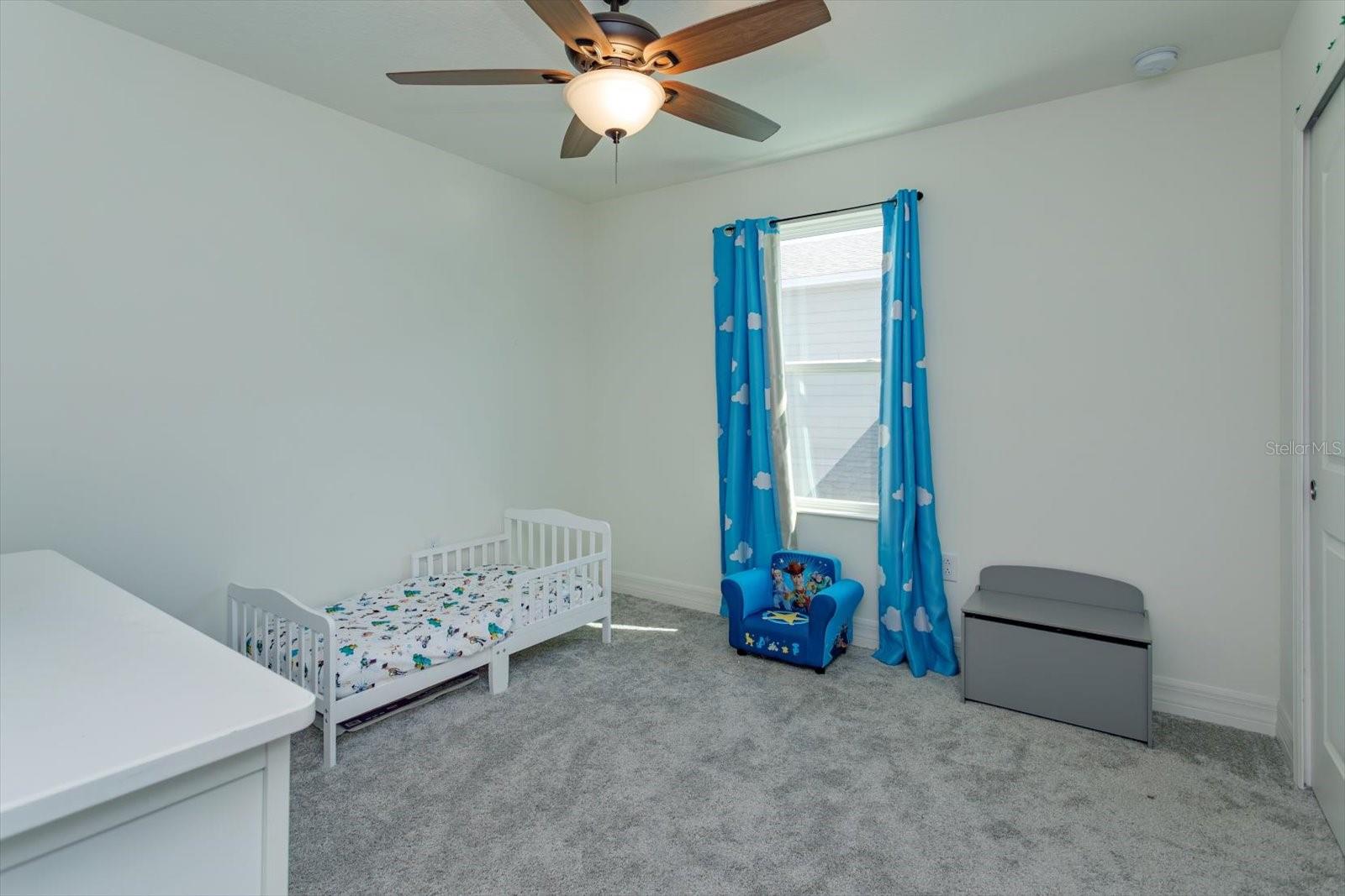 Image 18 of 28 For 1096 Papaya Circle