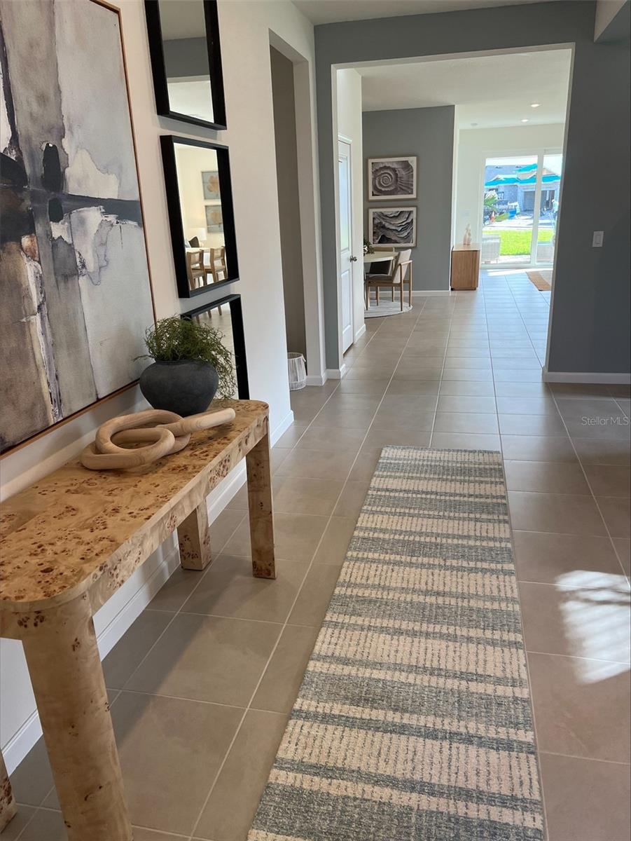 Image 2 of 8 For 5493 Camberly Court