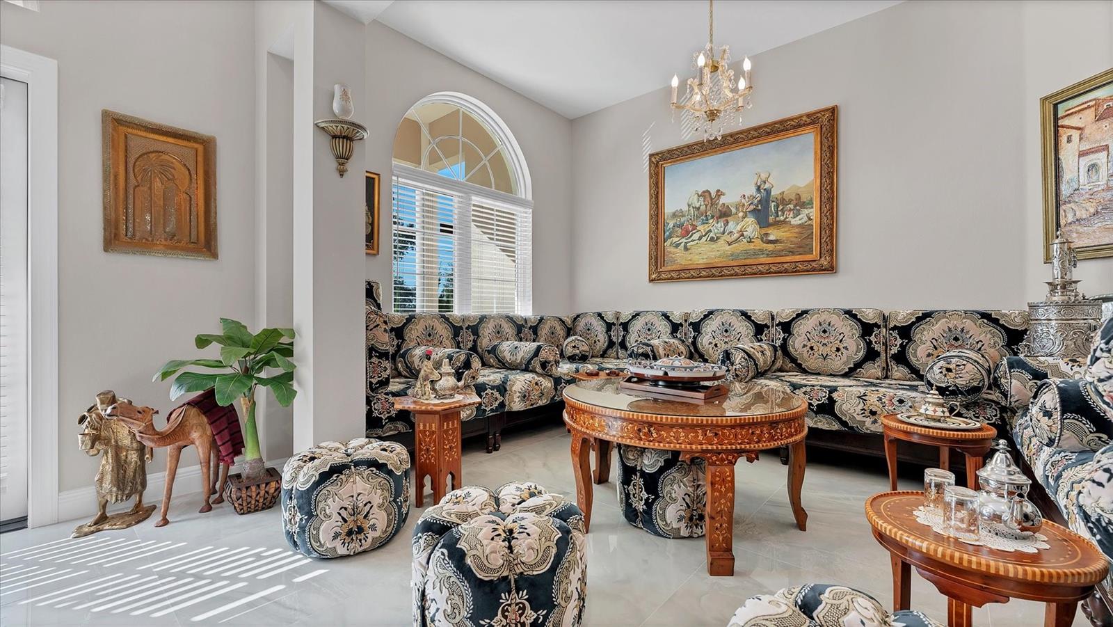 Image 13 of 54 For 39851 & 39855 Darlington Avenue