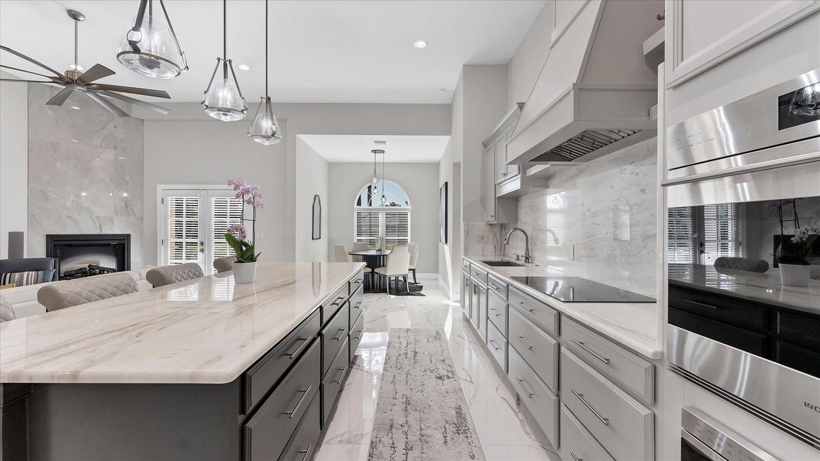 Image 34 of 54 For 39851 & 39855 Darlington Avenue