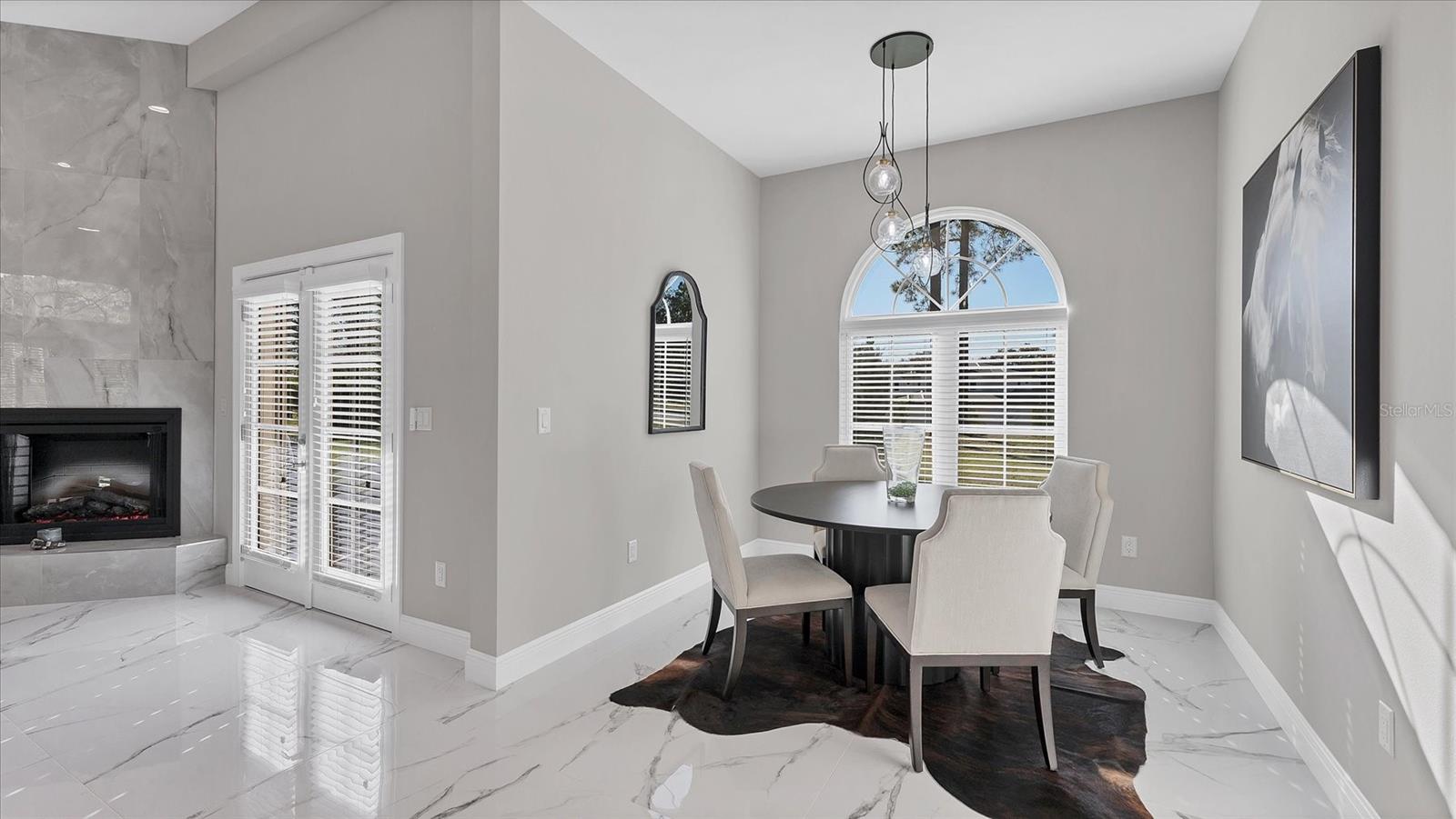 Image 37 of 54 For 39851 & 39855 Darlington Avenue