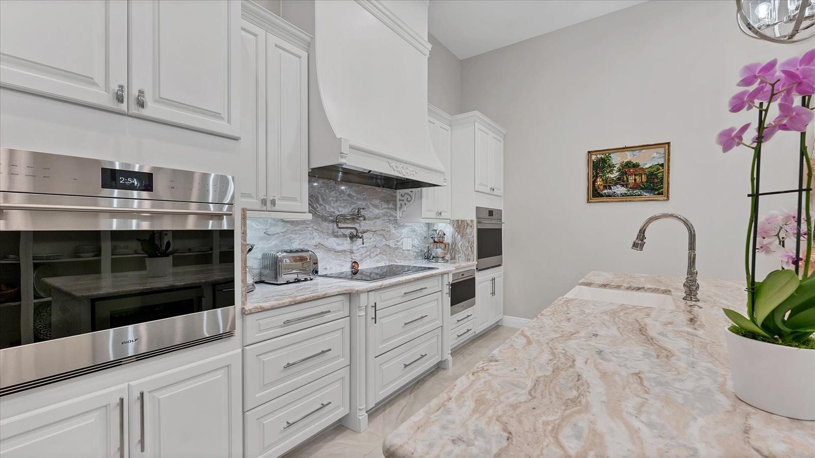 Image 6 of 54 For 39851 & 39855 Darlington Avenue