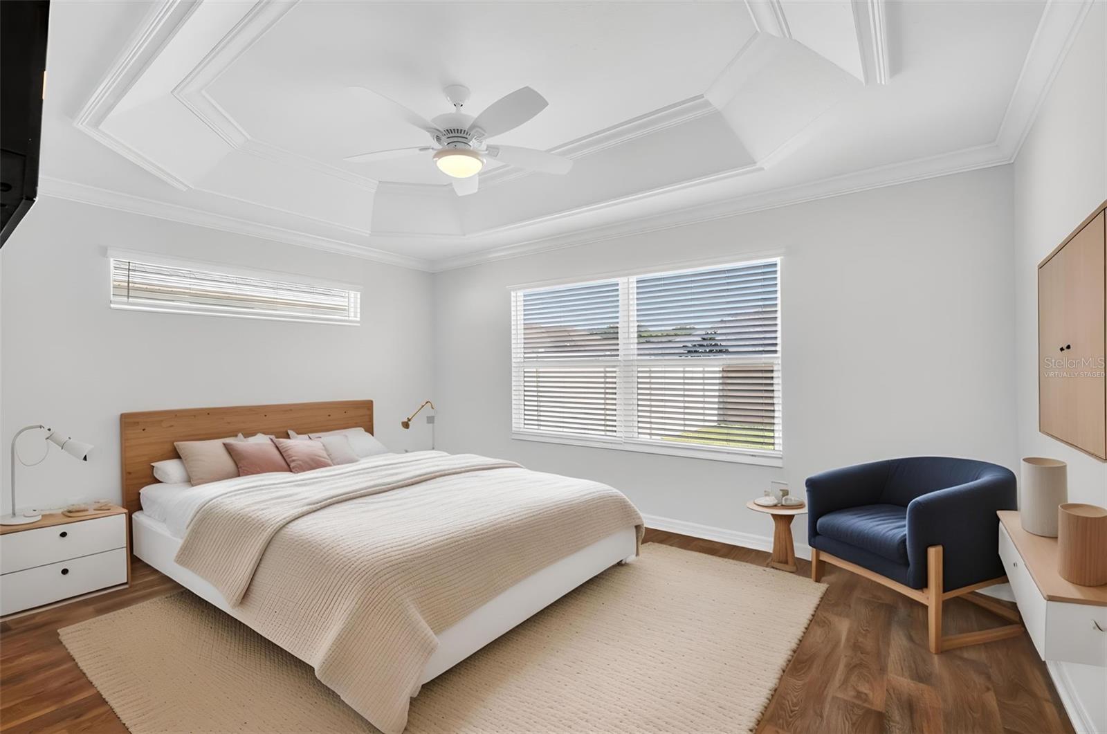 Image 18 of 44 For 944 Horton Terrace