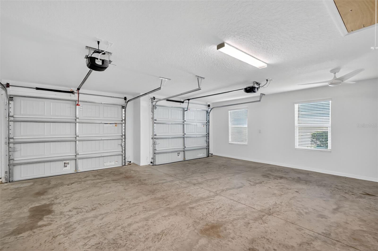 Image 33 of 44 For 944 Horton Terrace