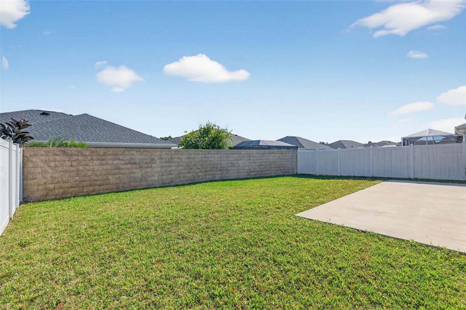 Image 37 of 44 For 944 Horton Terrace