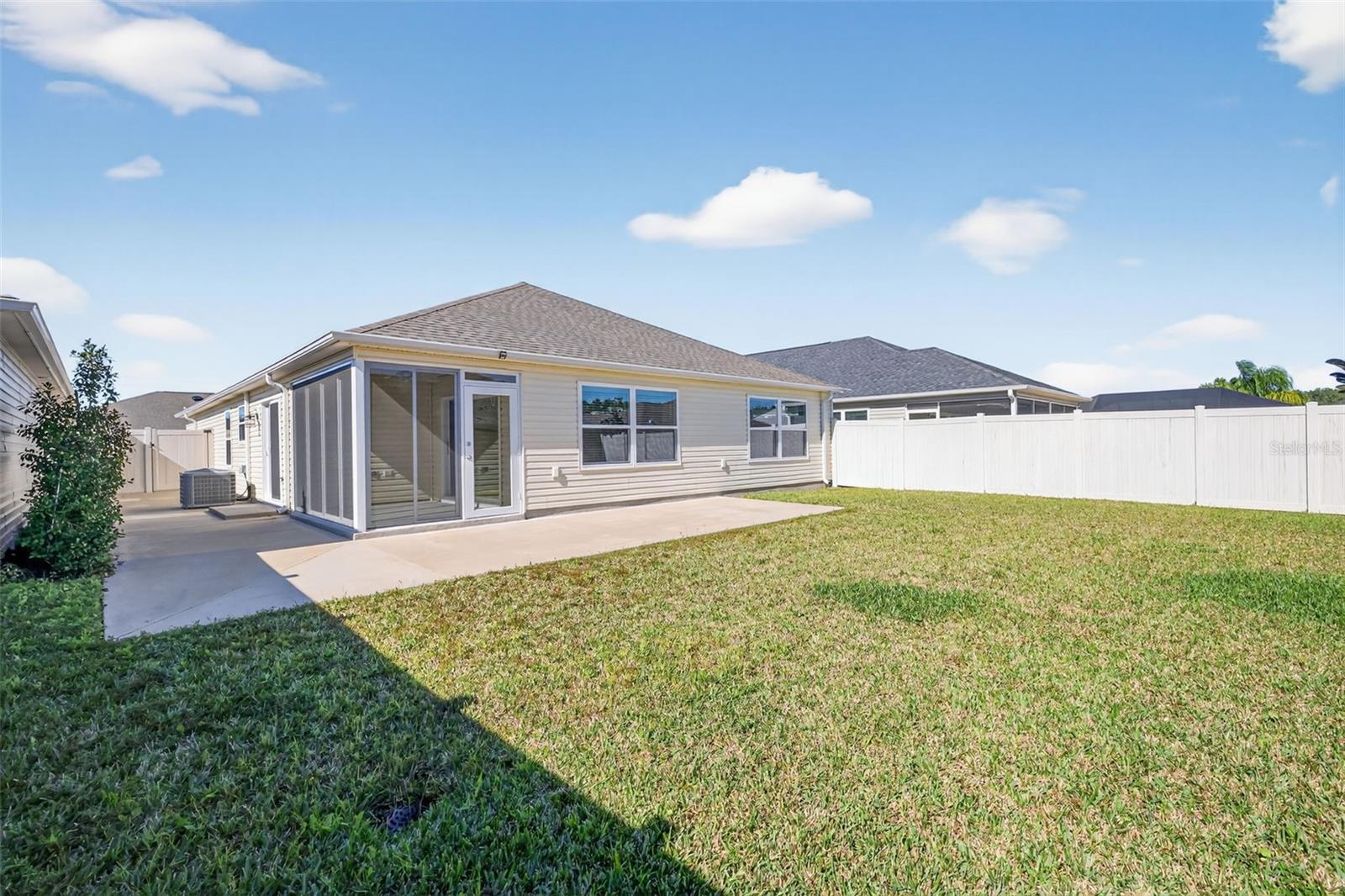 Image 39 of 44 For 944 Horton Terrace