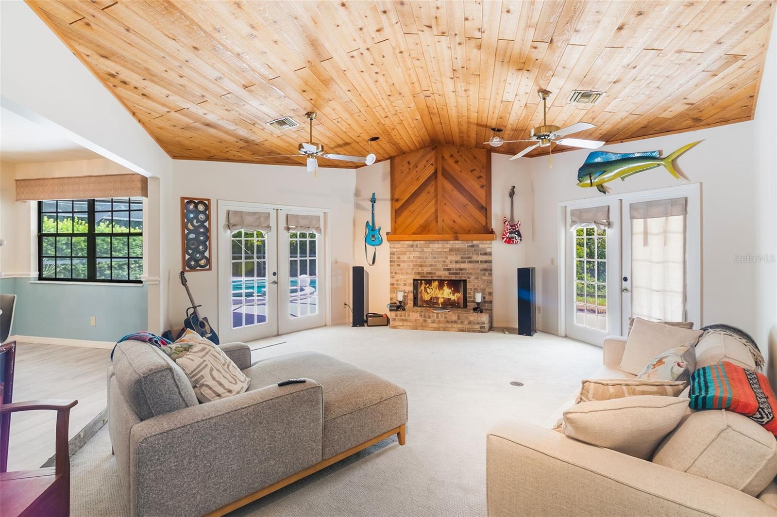 Image 3 of 35 For 410 45th Avenue