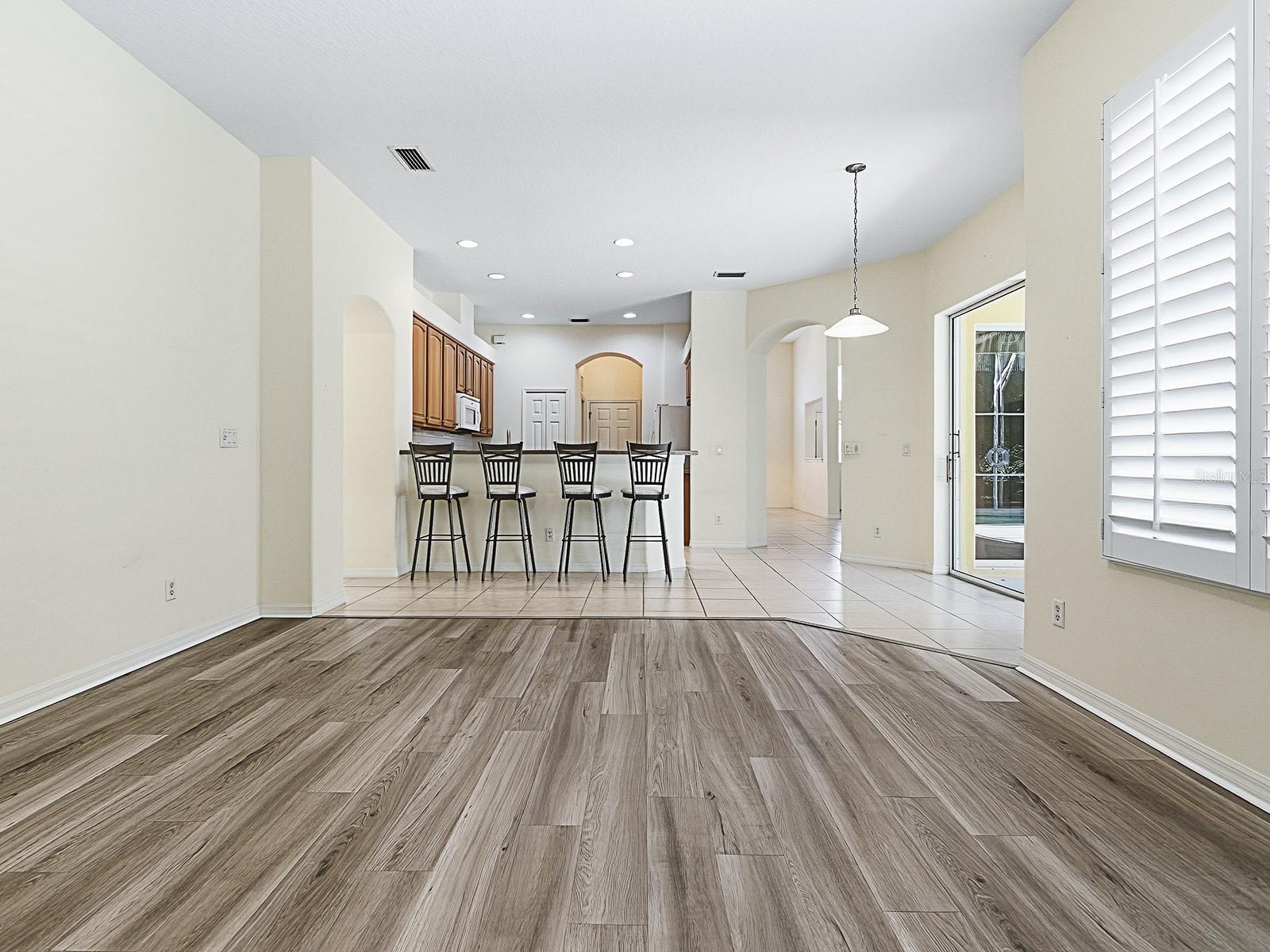 Image 14 of 37 For 3305 Baltic Sea Boulevard