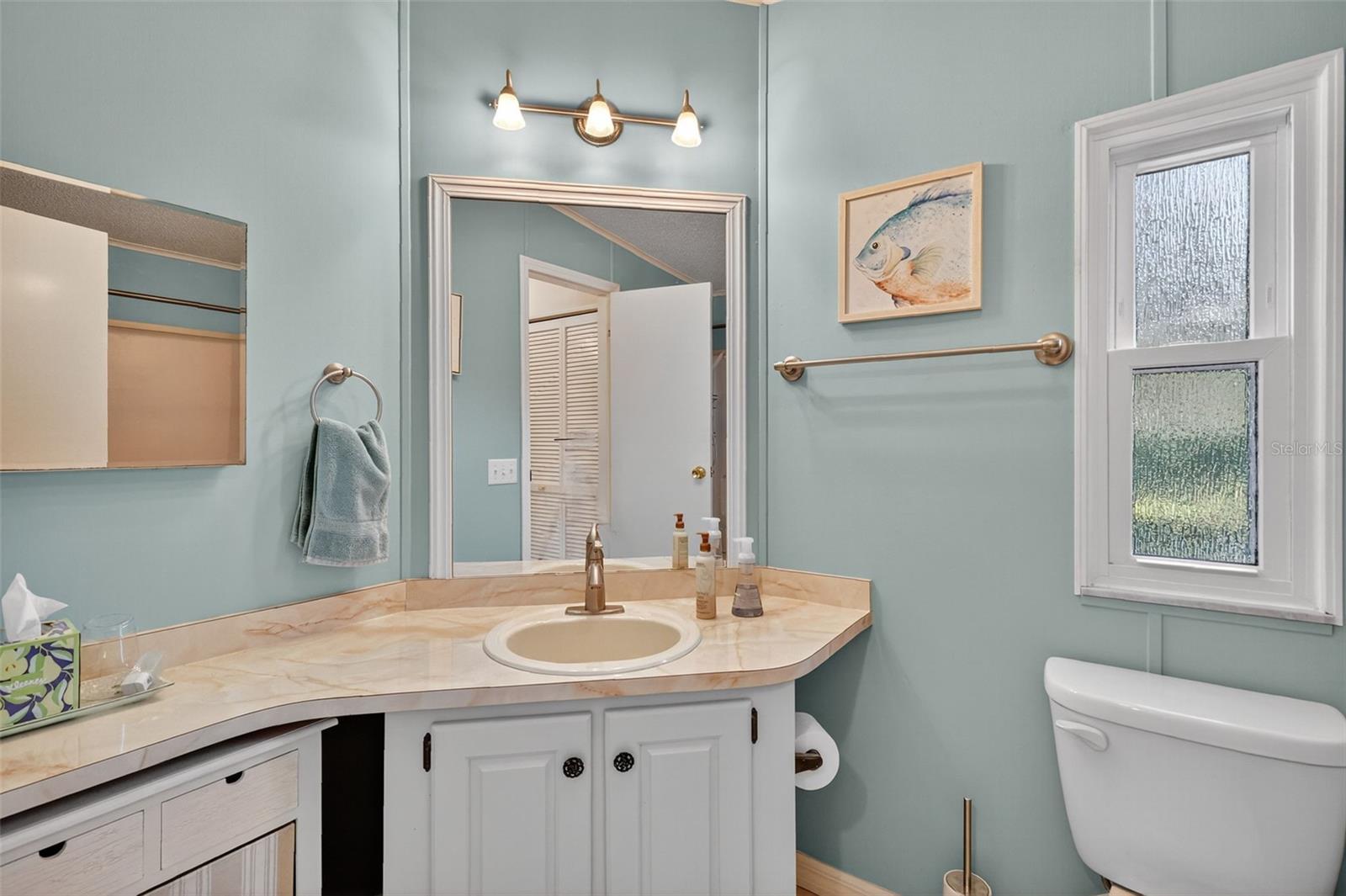 Image 16 of 28 For 5140 Desoto Way