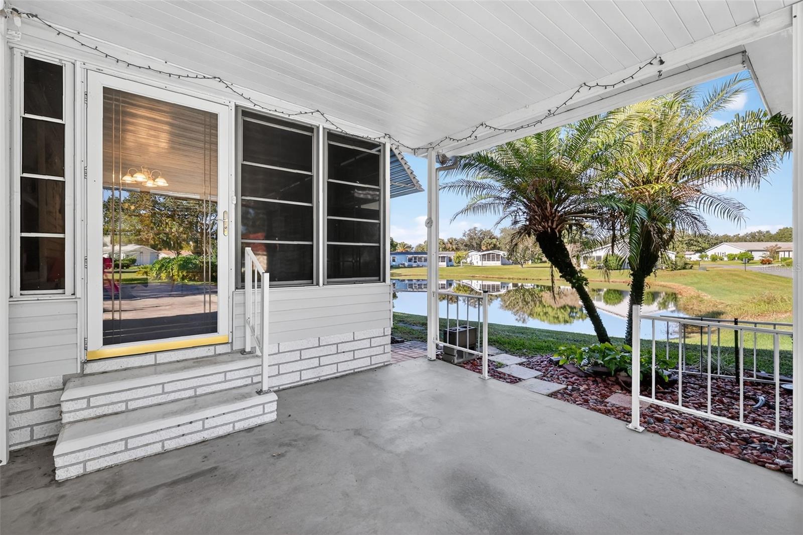 Image 4 of 28 For 5140 Desoto Way