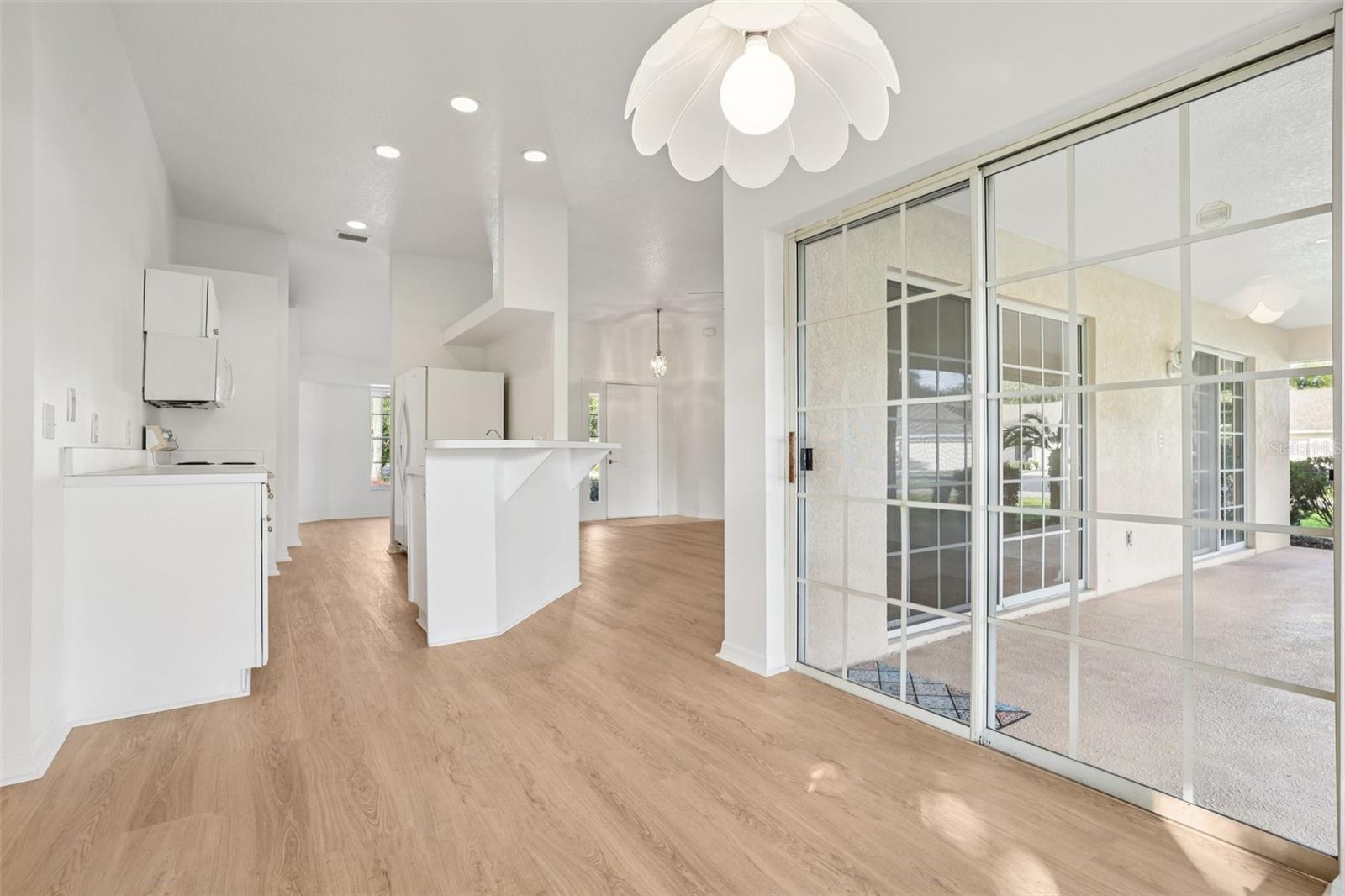 Image 16 of 50 For 512 Juniper Way