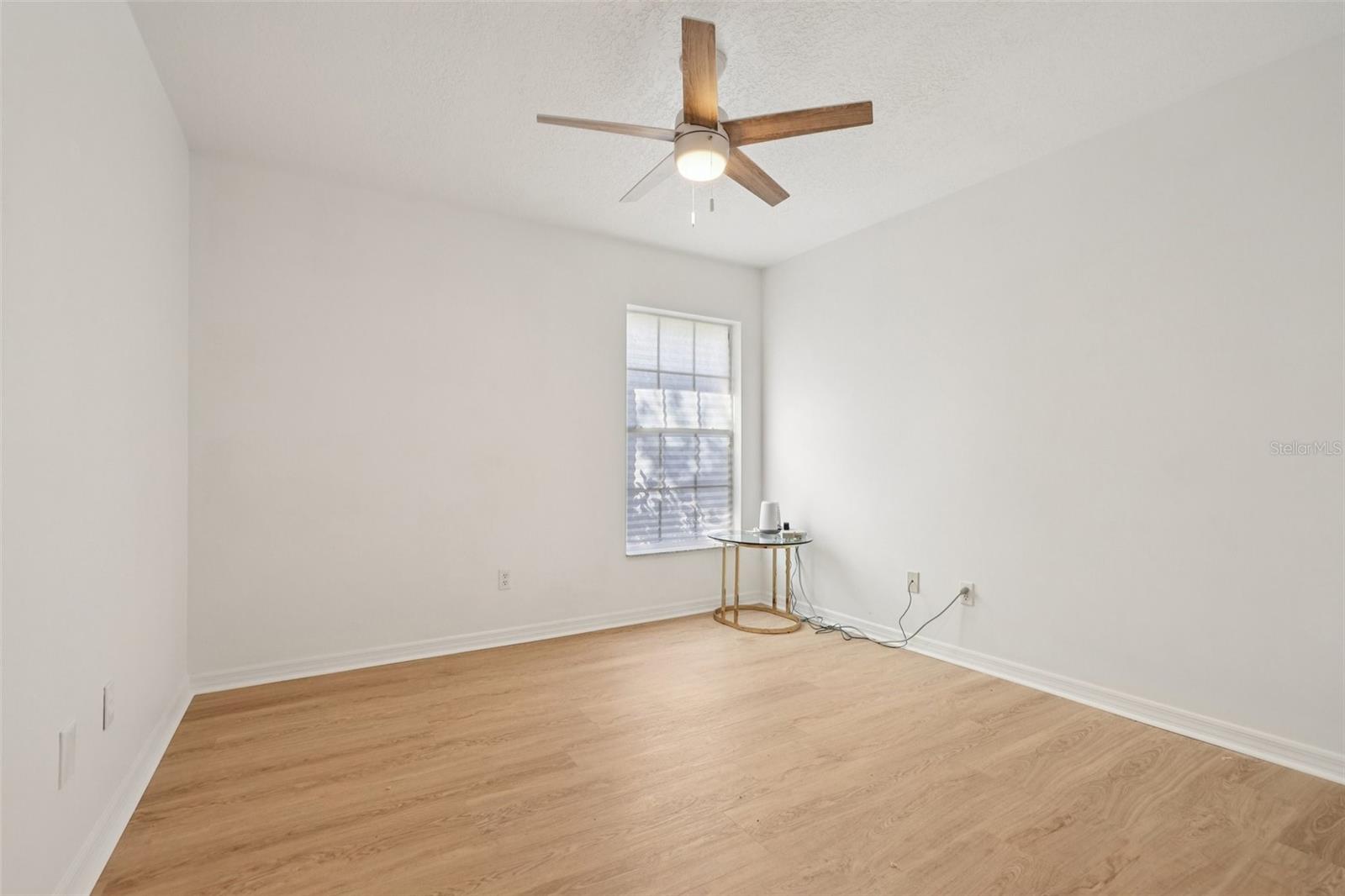 Image 28 of 50 For 512 Juniper Way