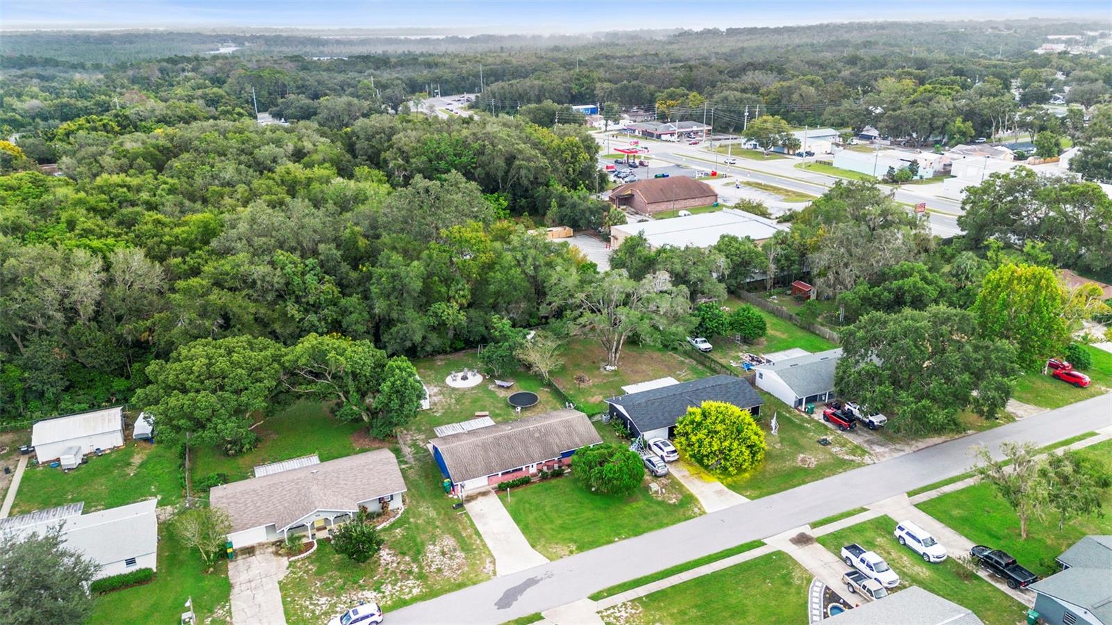 Image 27 of 32 For 409 Century Avenue