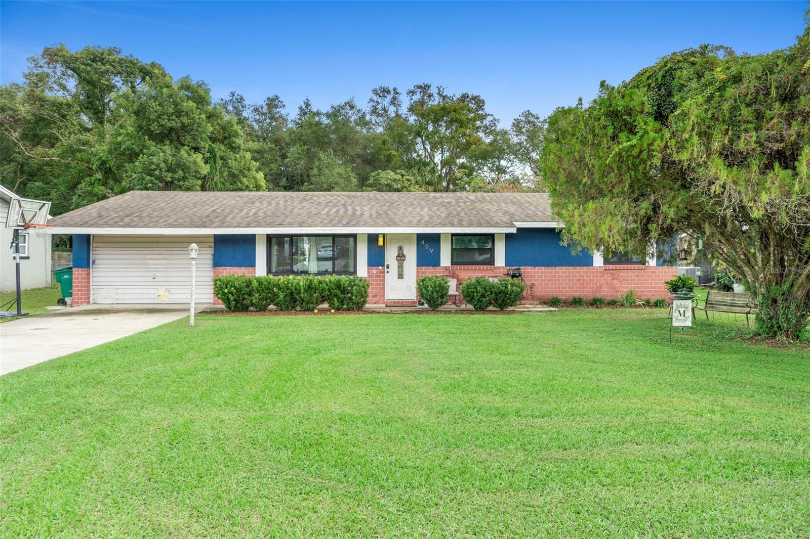 Image 32 of 32 For 409 Century Avenue