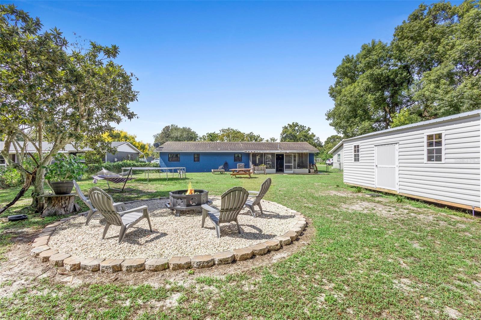 Image 4 of 32 For 409 Century Avenue