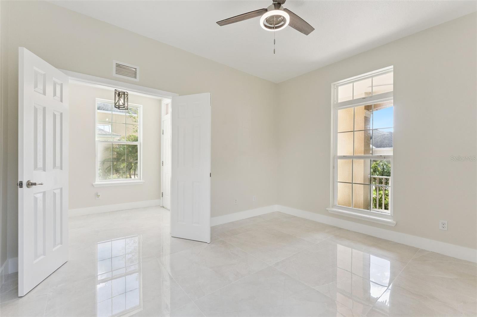 Image 14 of 42 For 6615 Helmsley Circle