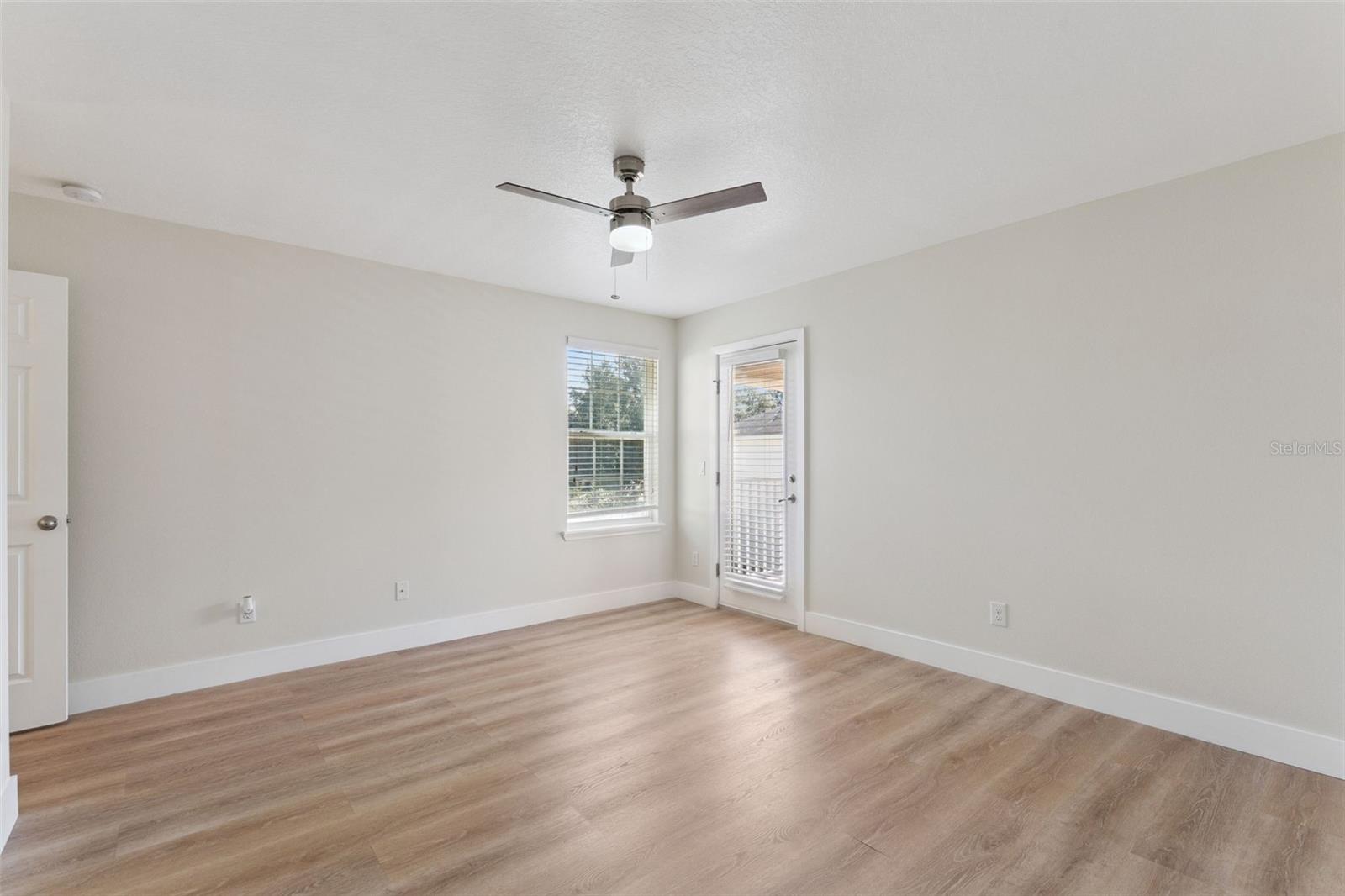 Image 30 of 42 For 6615 Helmsley Circle