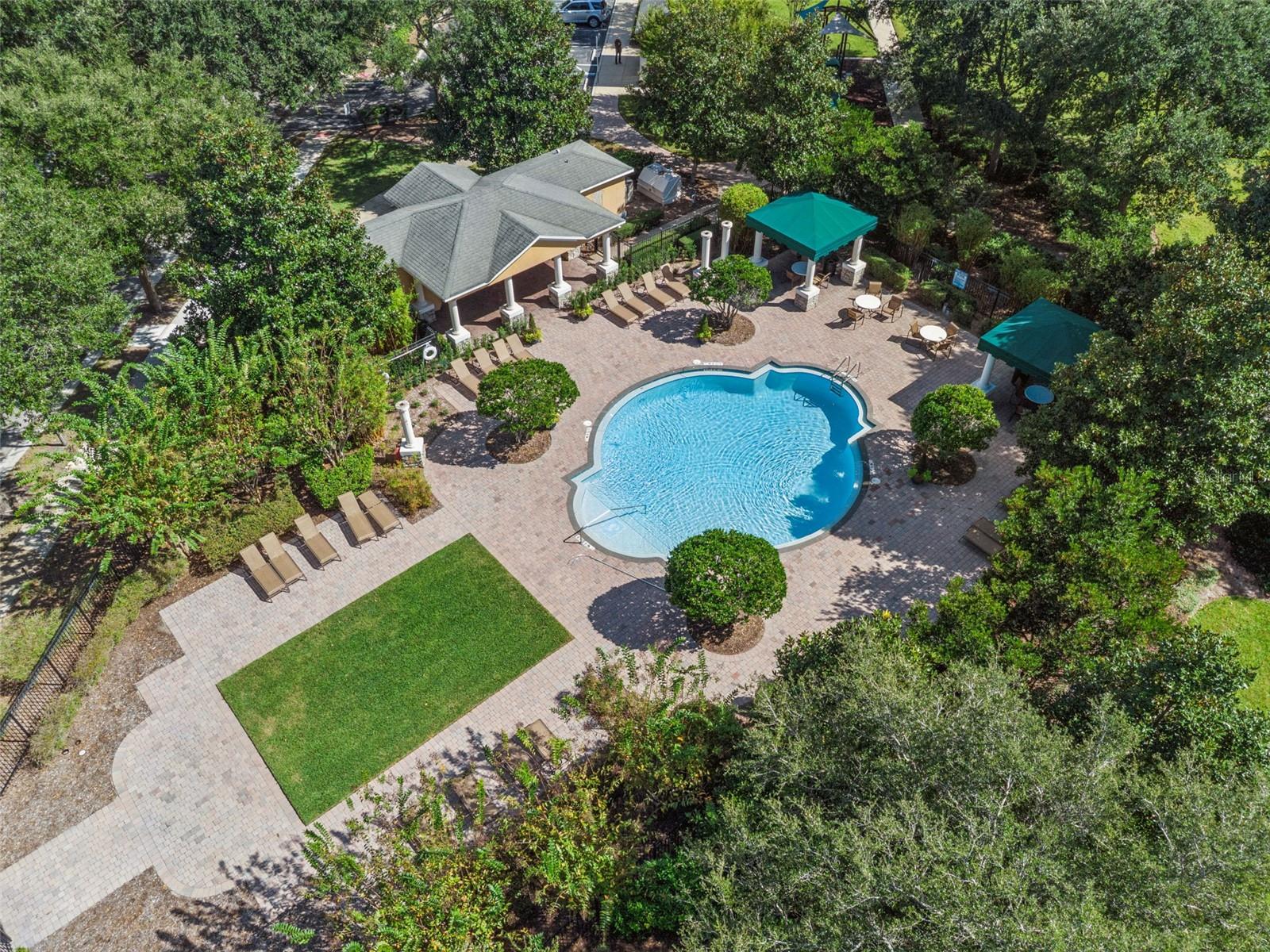 Image 38 of 42 For 6615 Helmsley Circle