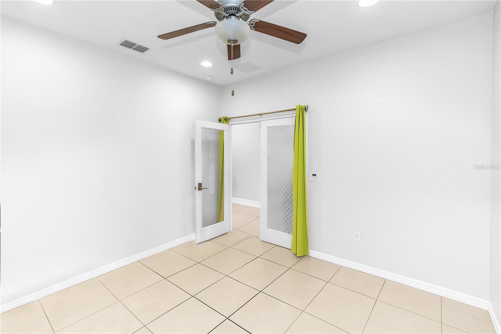 Image 37 of 38 For 3301 Bethpage Loop