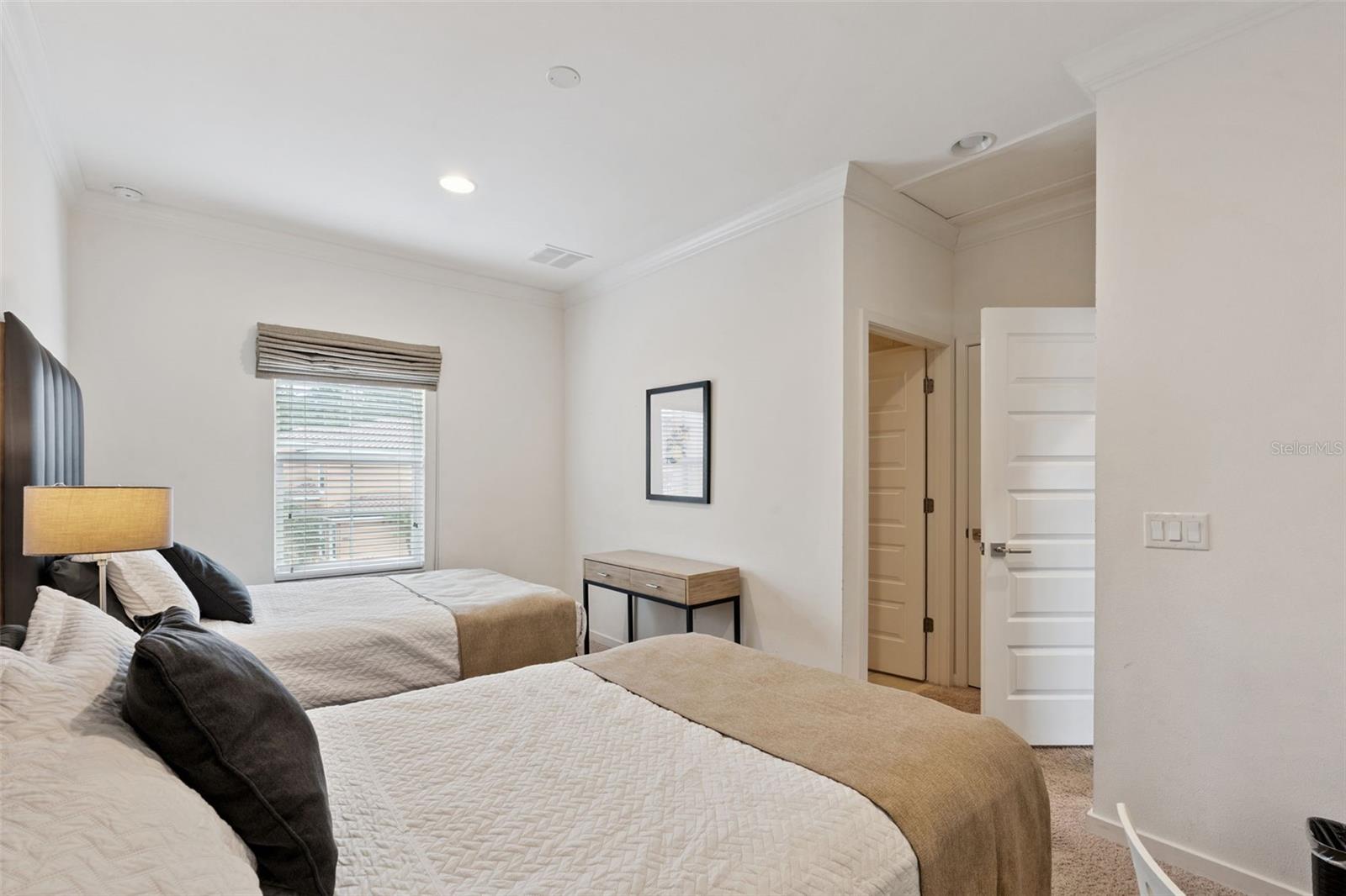 Image 18 of 59 For 2686 Corvette Lane