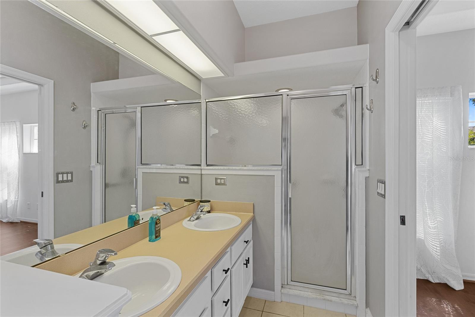 Image 22 of 64 For 5676 Gulf Stream Street