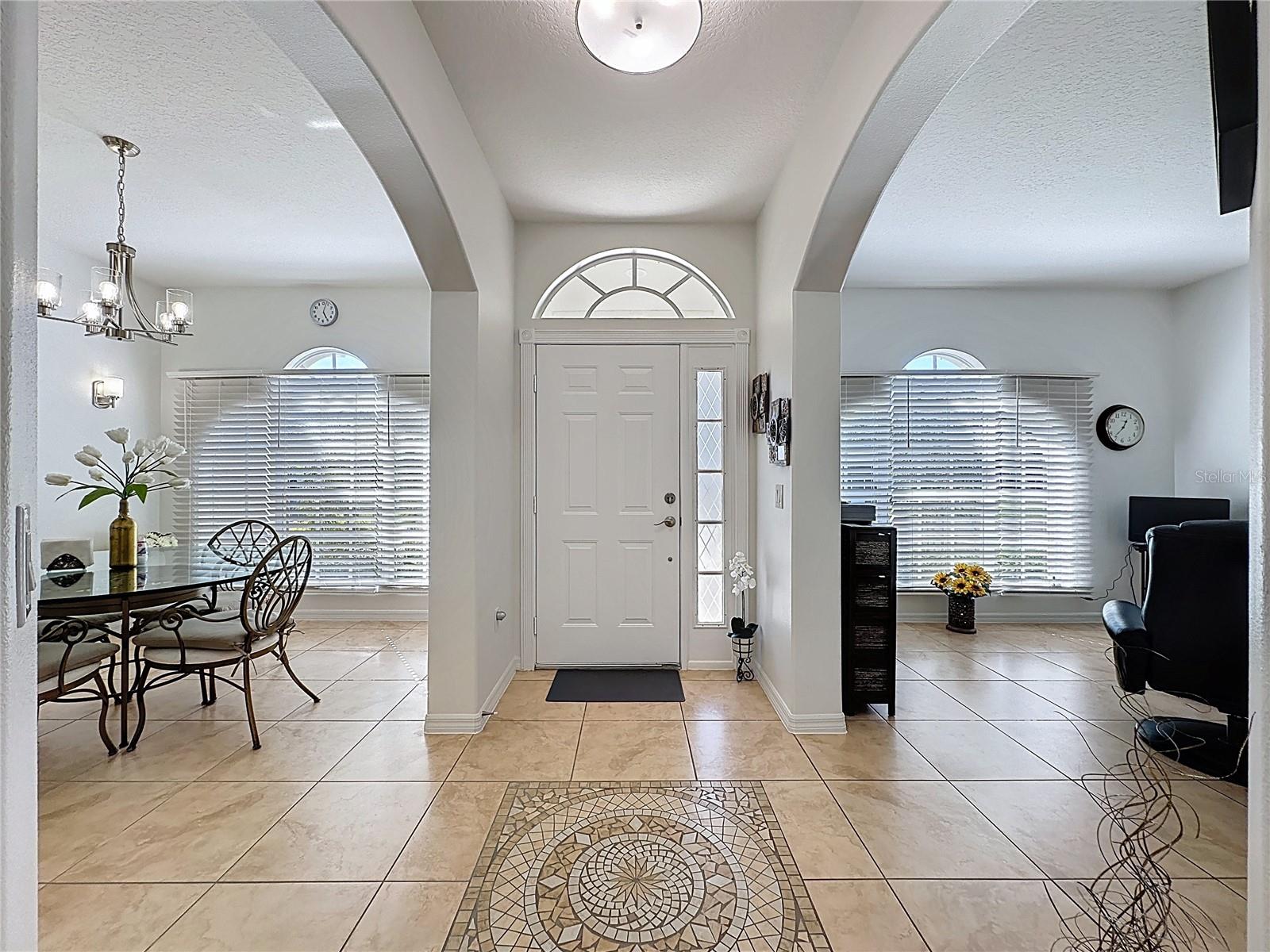 Image 6 of 76 For 3707 Fairfield Drive