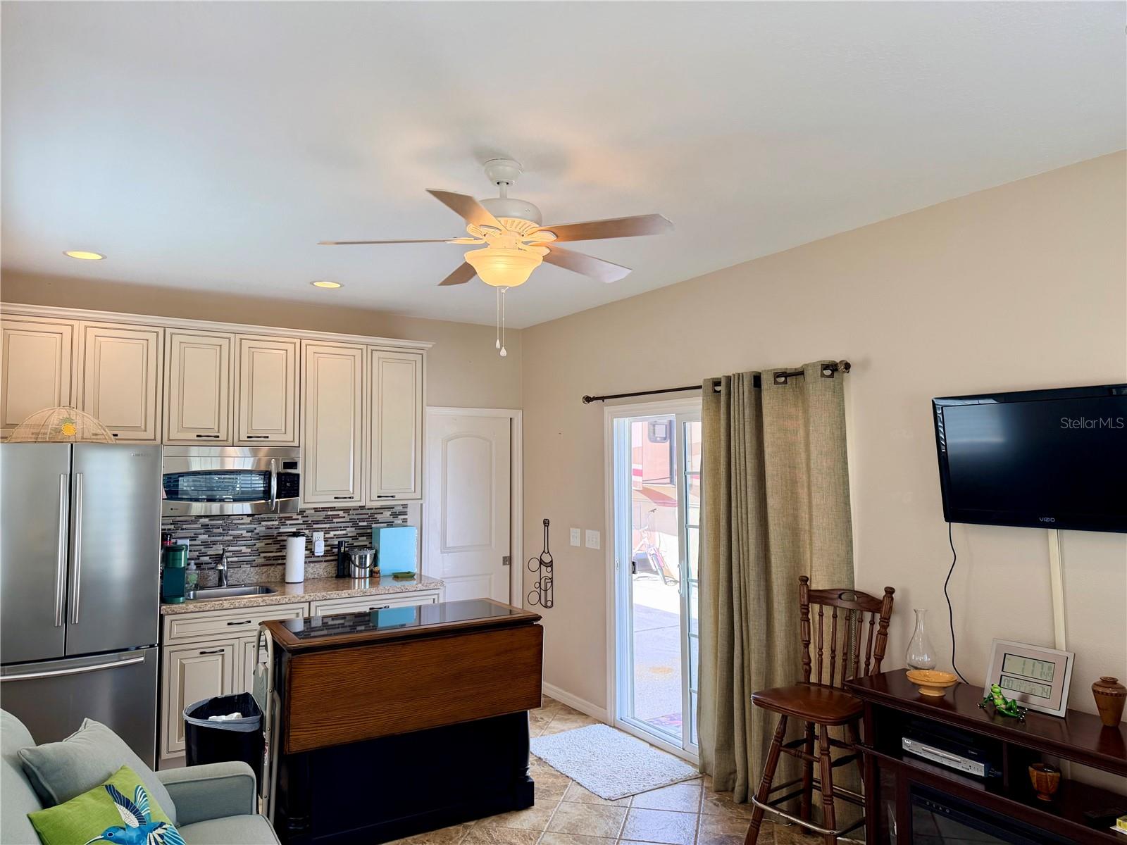 Image 21 of 43 For 9588 47th Way