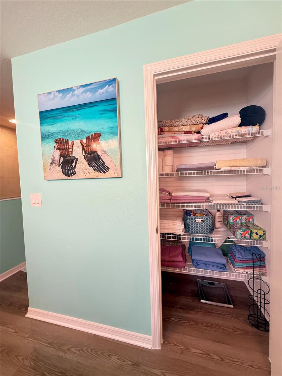 Image 23 of 41 For 11200 Midora Terrace