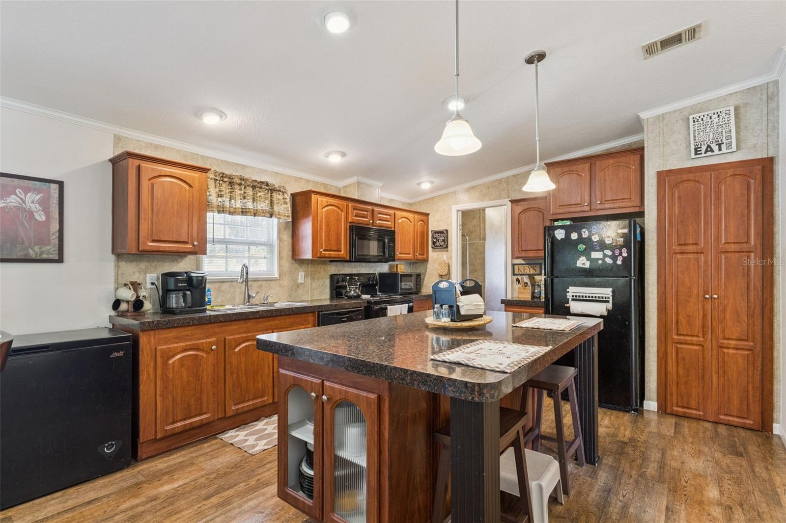 Image 12 of 41 For 103 Spencer Loop