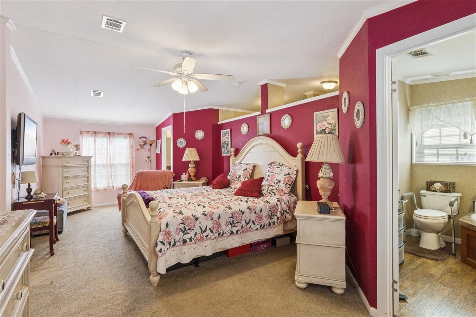 Image 16 of 41 For 103 Spencer Loop