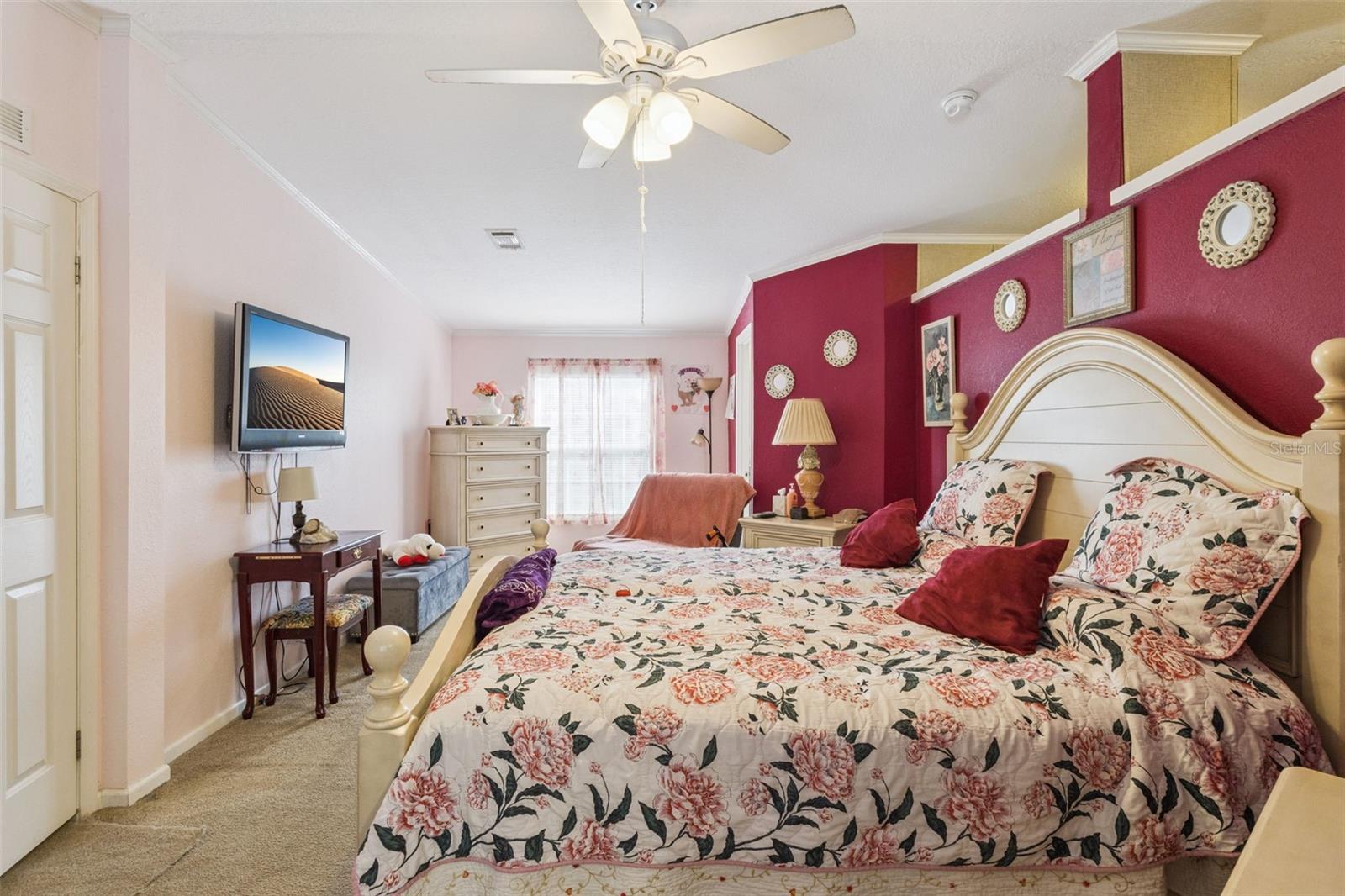 Image 17 of 41 For 103 Spencer Loop