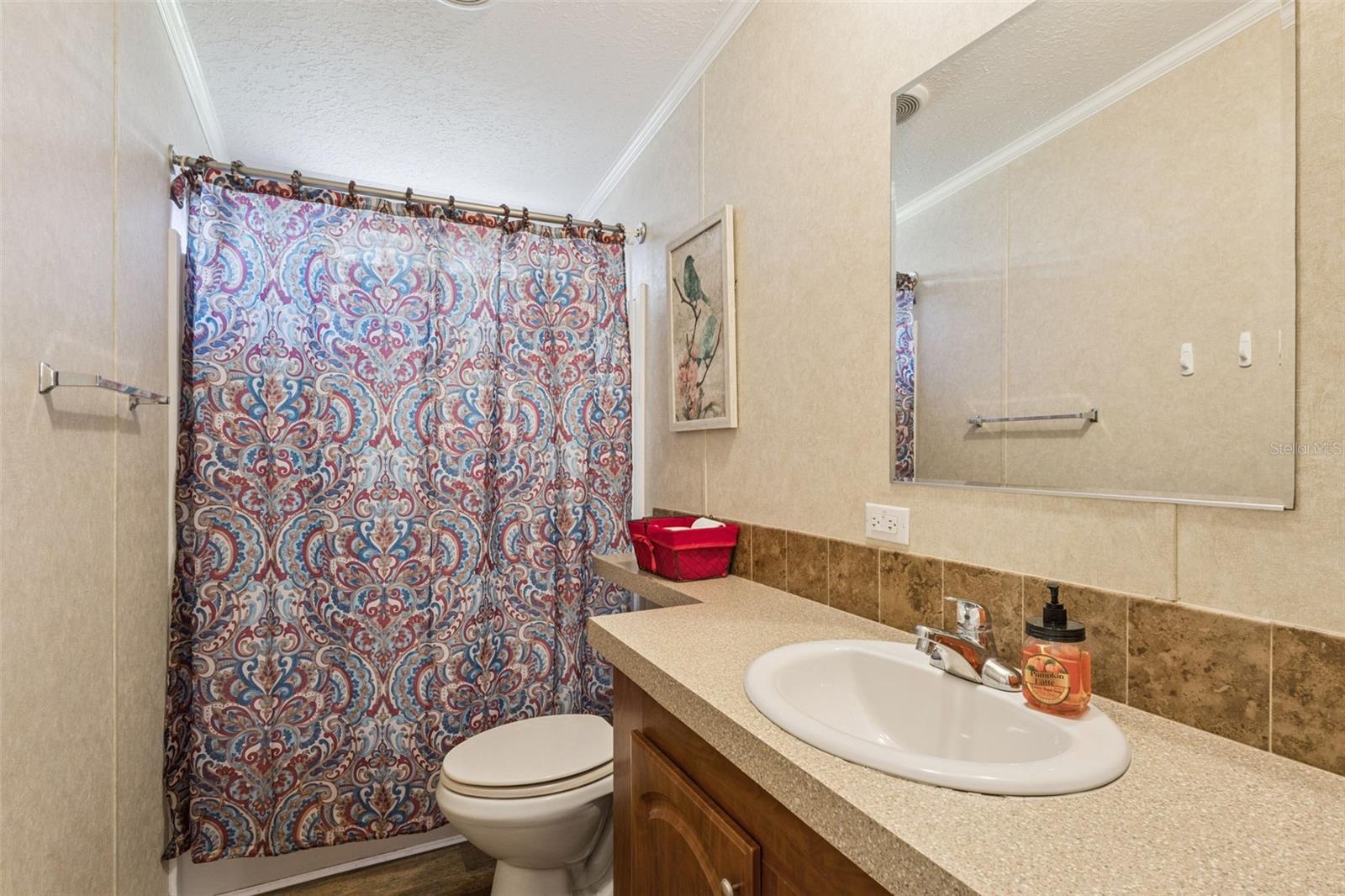 Image 21 of 41 For 103 Spencer Loop