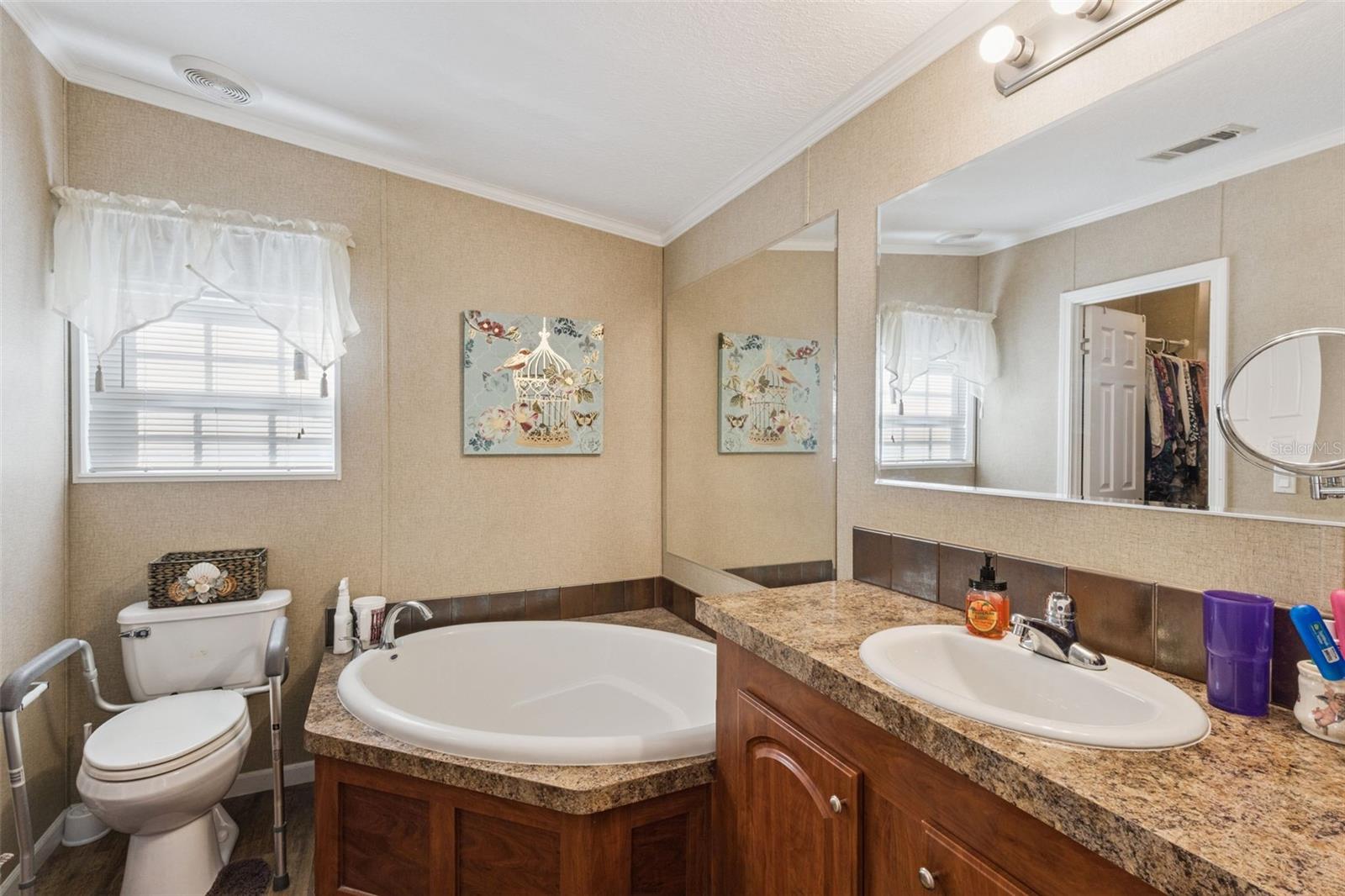 Image 22 of 41 For 103 Spencer Loop