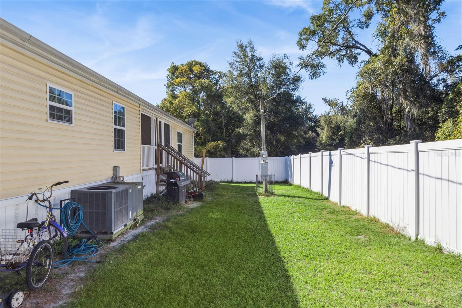 Image 30 of 41 For 103 Spencer Loop