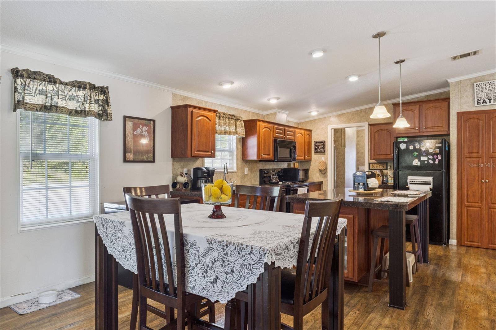 Image 8 of 41 For 103 Spencer Loop