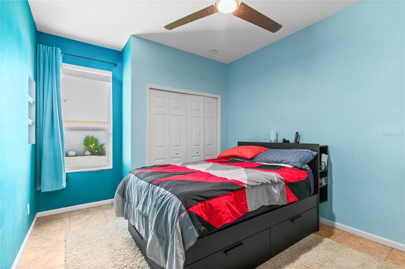 Image 14 of 26 For 13320 Via Roma Circle