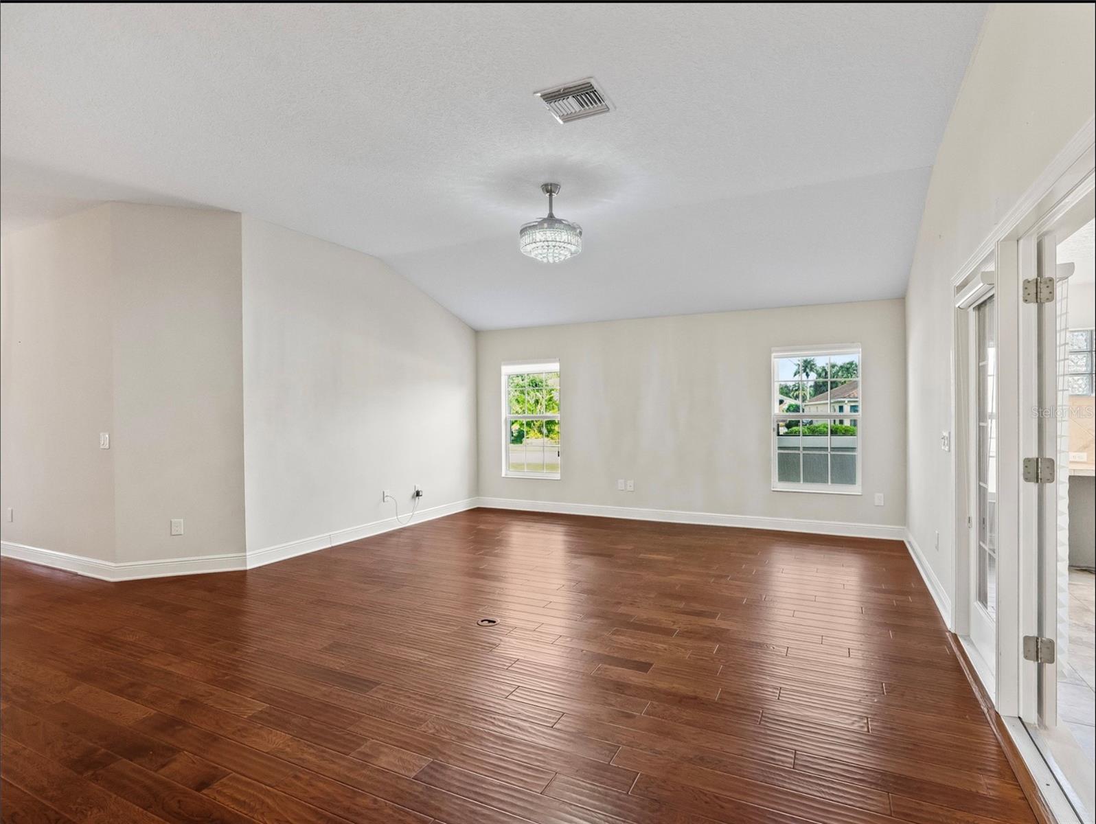 Image 9 of 44 For 1865 Claverton Street