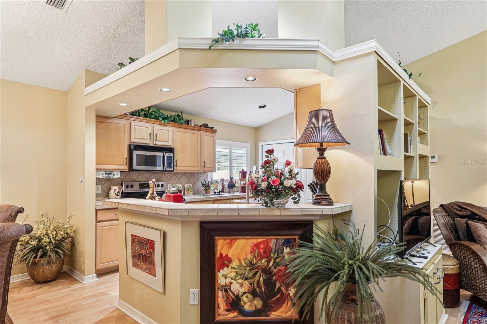 Image 14 of 37 For 999 Piedmont Oaks Drive