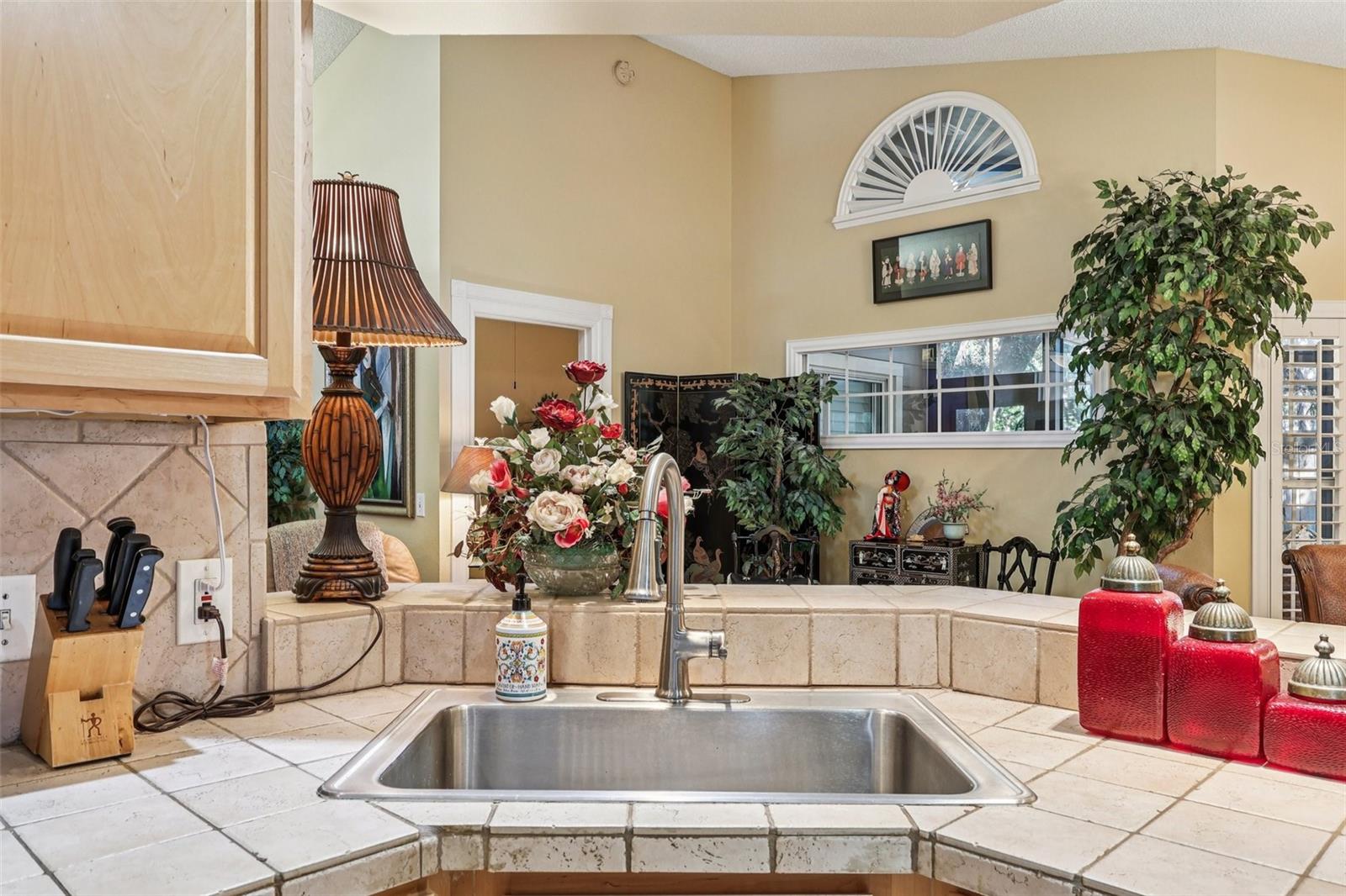 Image 19 of 37 For 999 Piedmont Oaks Drive