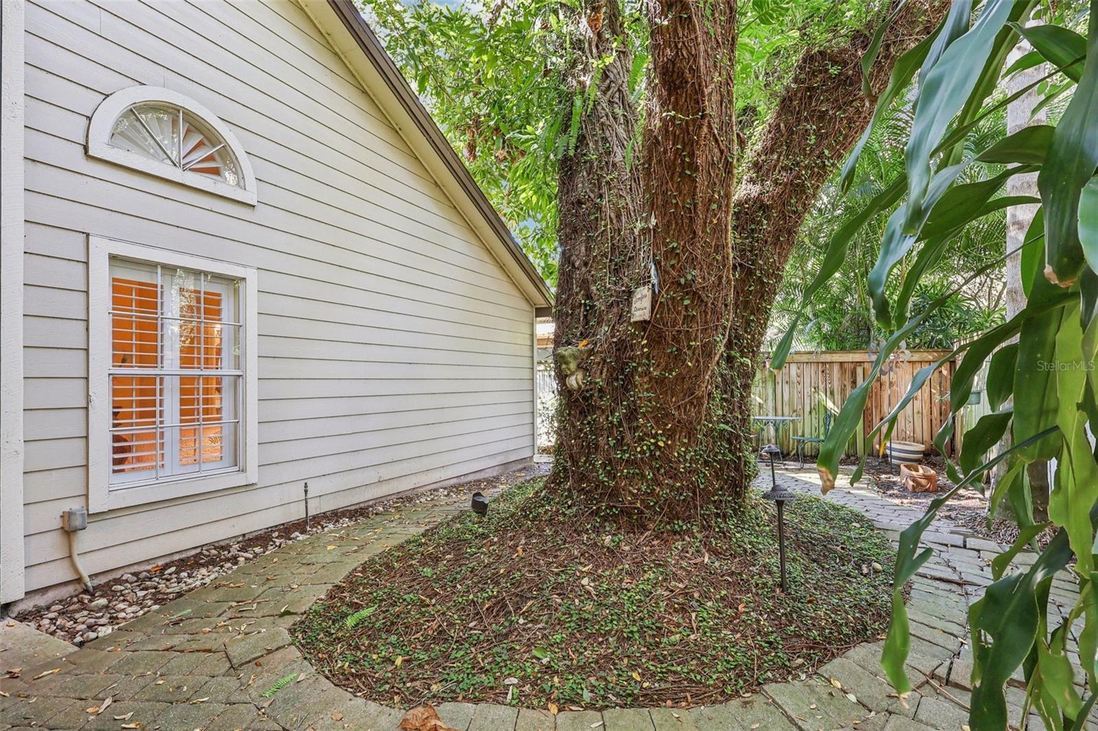 Image 36 of 37 For 999 Piedmont Oaks Drive