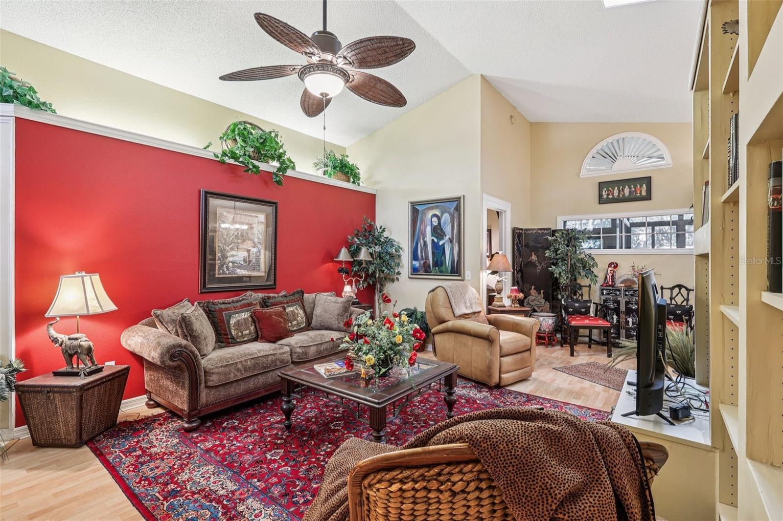 Image 8 of 37 For 999 Piedmont Oaks Drive