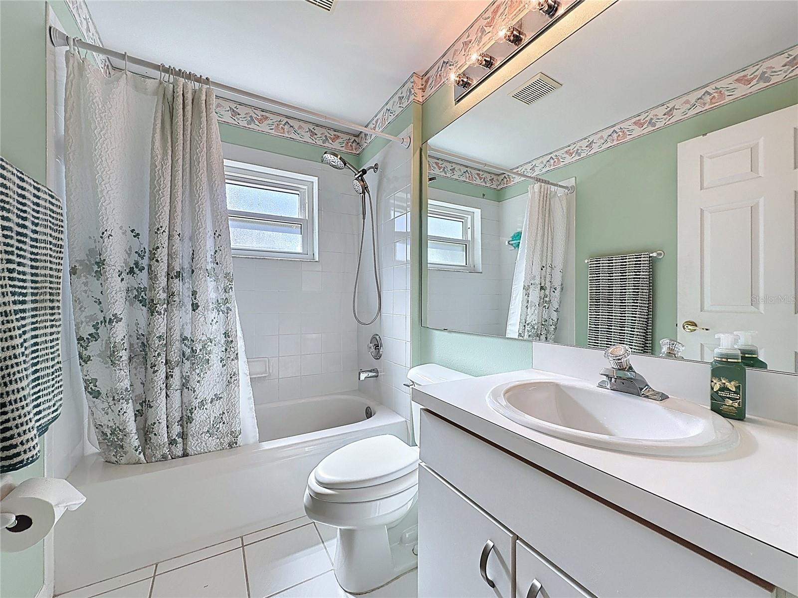 Image 34 of 78 For 3906 Doune Way