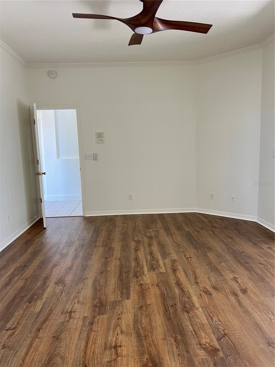 Image 15 of 51 For 415 Royal Street