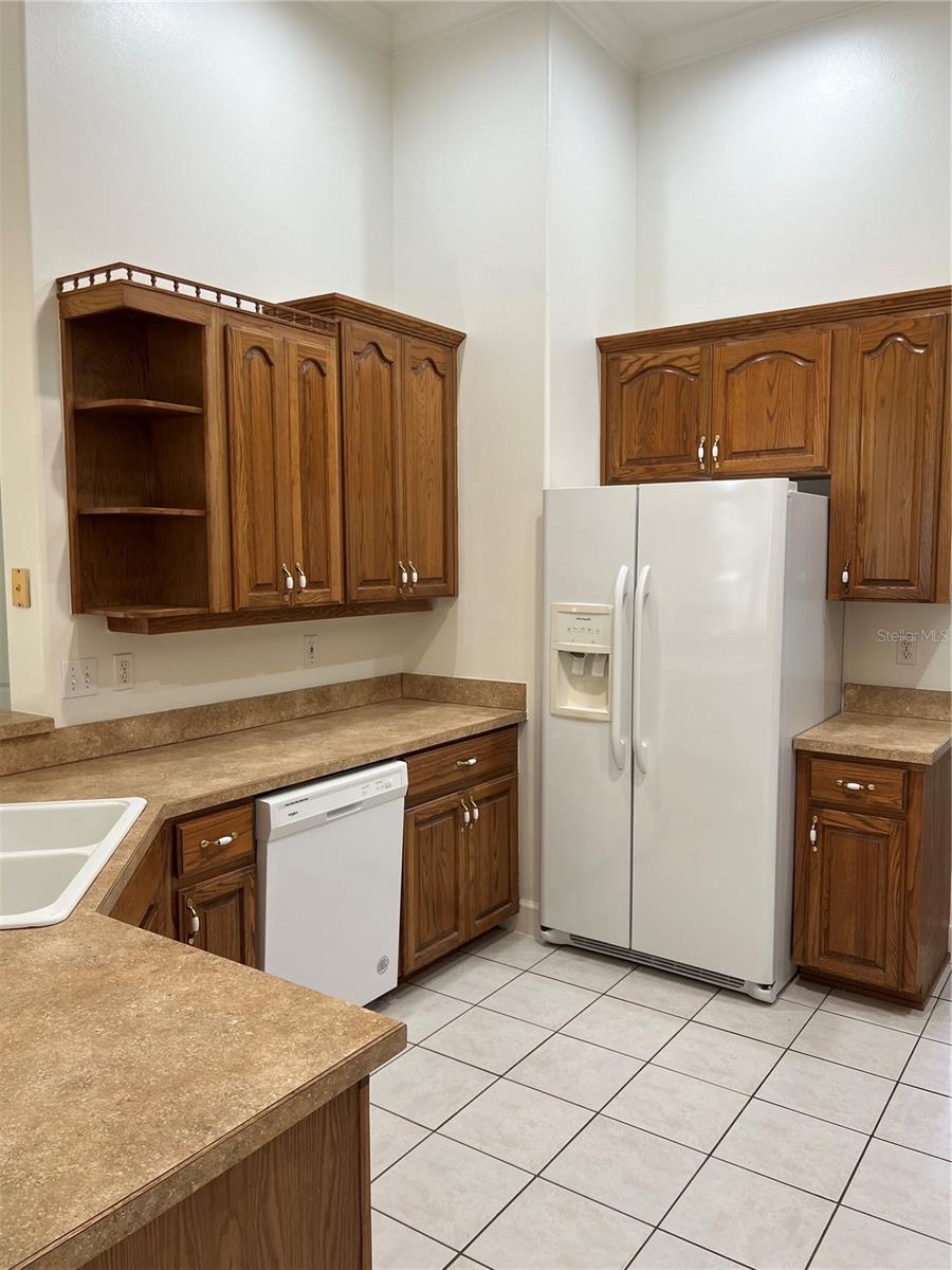 Image 29 of 51 For 415 Royal Street