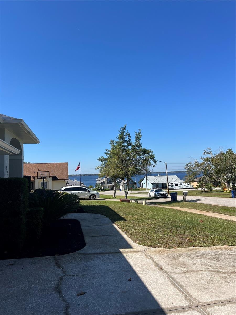 Image 5 of 51 For 415 Royal Street