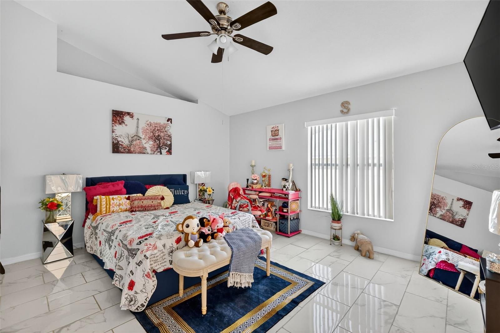 Image 23 of 28 For 2442 Foxhollow Road