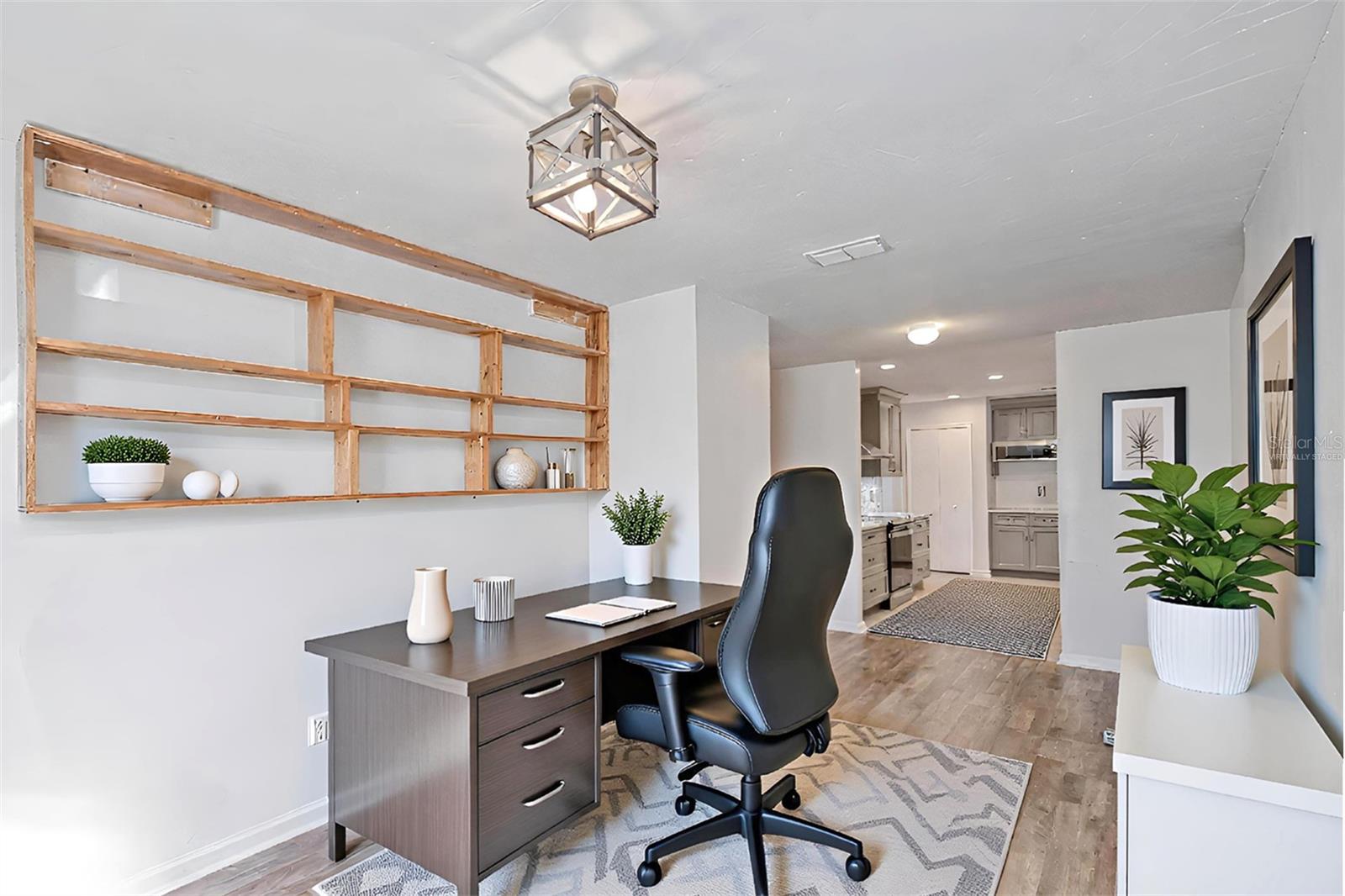 Image 12 of 35 For 157 Lake Catherine Circle