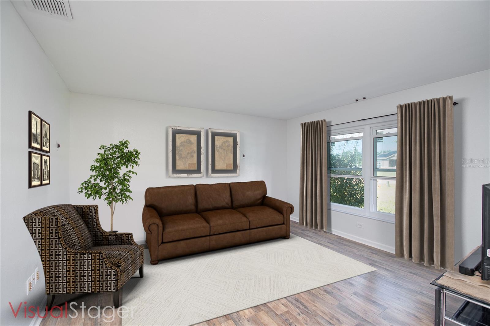 Image 15 of 35 For 157 Lake Catherine Circle